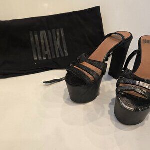 Haiki 801 Women’s Black Metallic High Heel Platform Shoes Size 8.0 Made In Italy